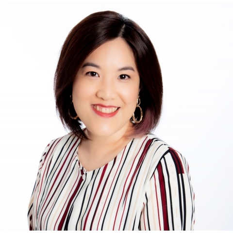 Ms Jennifer Chang